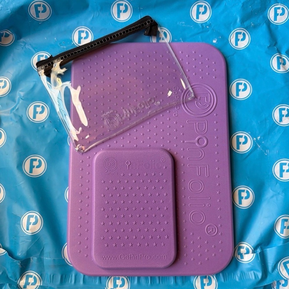 Set of 1 medium and 1 mini board w zipper carrying case - GoPinPro
